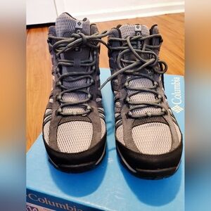 Columbia boots